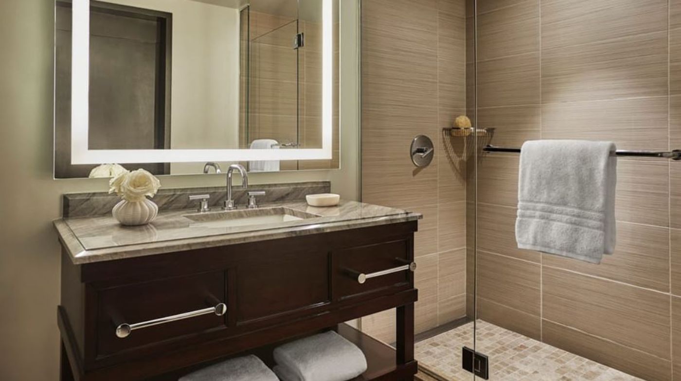 Four Seasons Hotel Austin-United States-Austin-Room-10