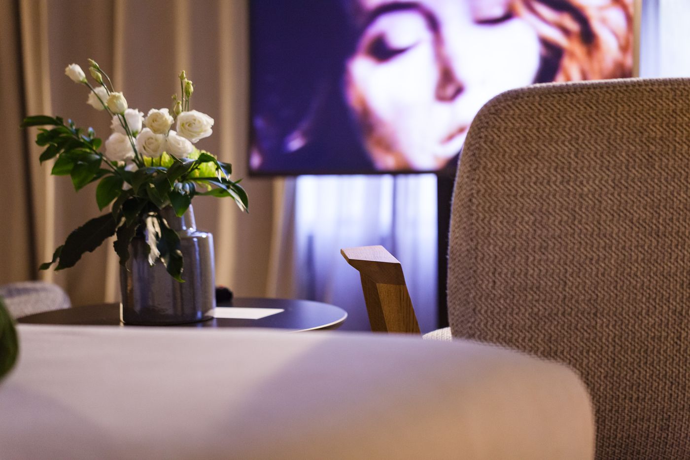 One-Suite-Hotel-Room-33