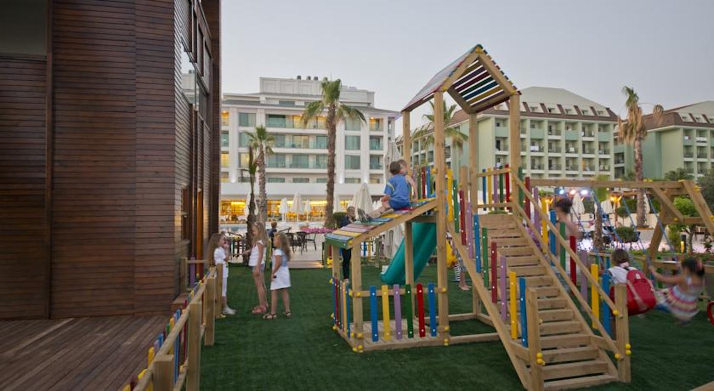 Novia Dionis Resort & Spa