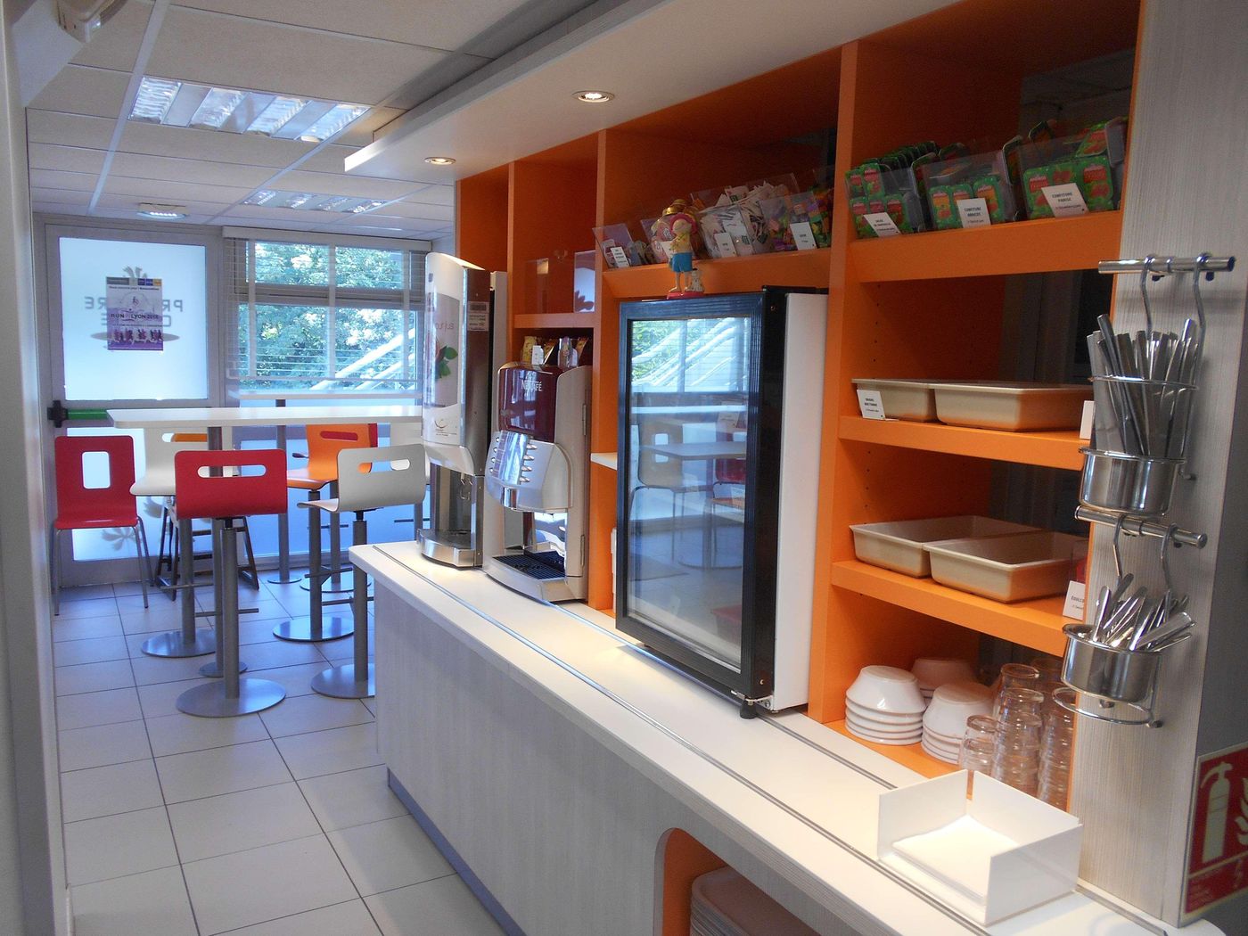 Première Classe Lyon Ouest - Tassin - France - TASSIN-LA-DEMI-LUNE - Restaurant - 5