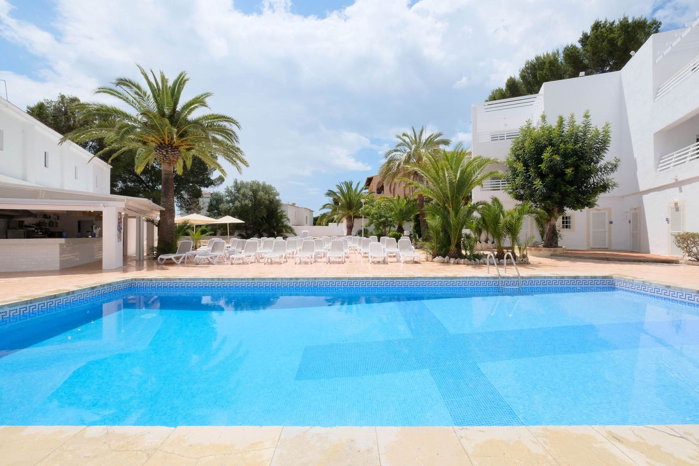 Azuline Hotel Palmanova Garden