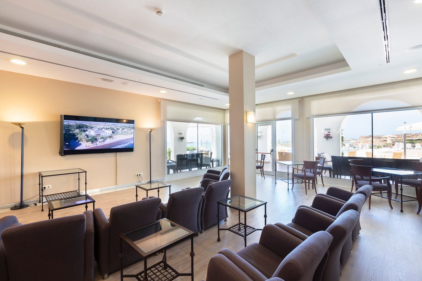 Hipotels-Flamenco-Conil-Sports-and-Entertainment-34