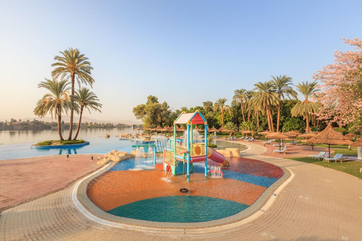 Jolie-Ville-resort---Spa-Kings-Island--Luxor-Pool-58