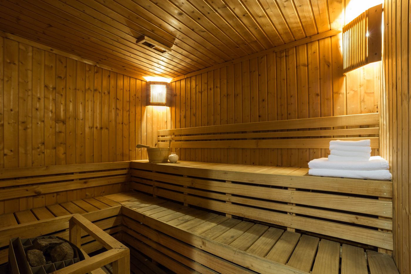 Bandara-Suites-Silom-Sports-and-Entertainment-34