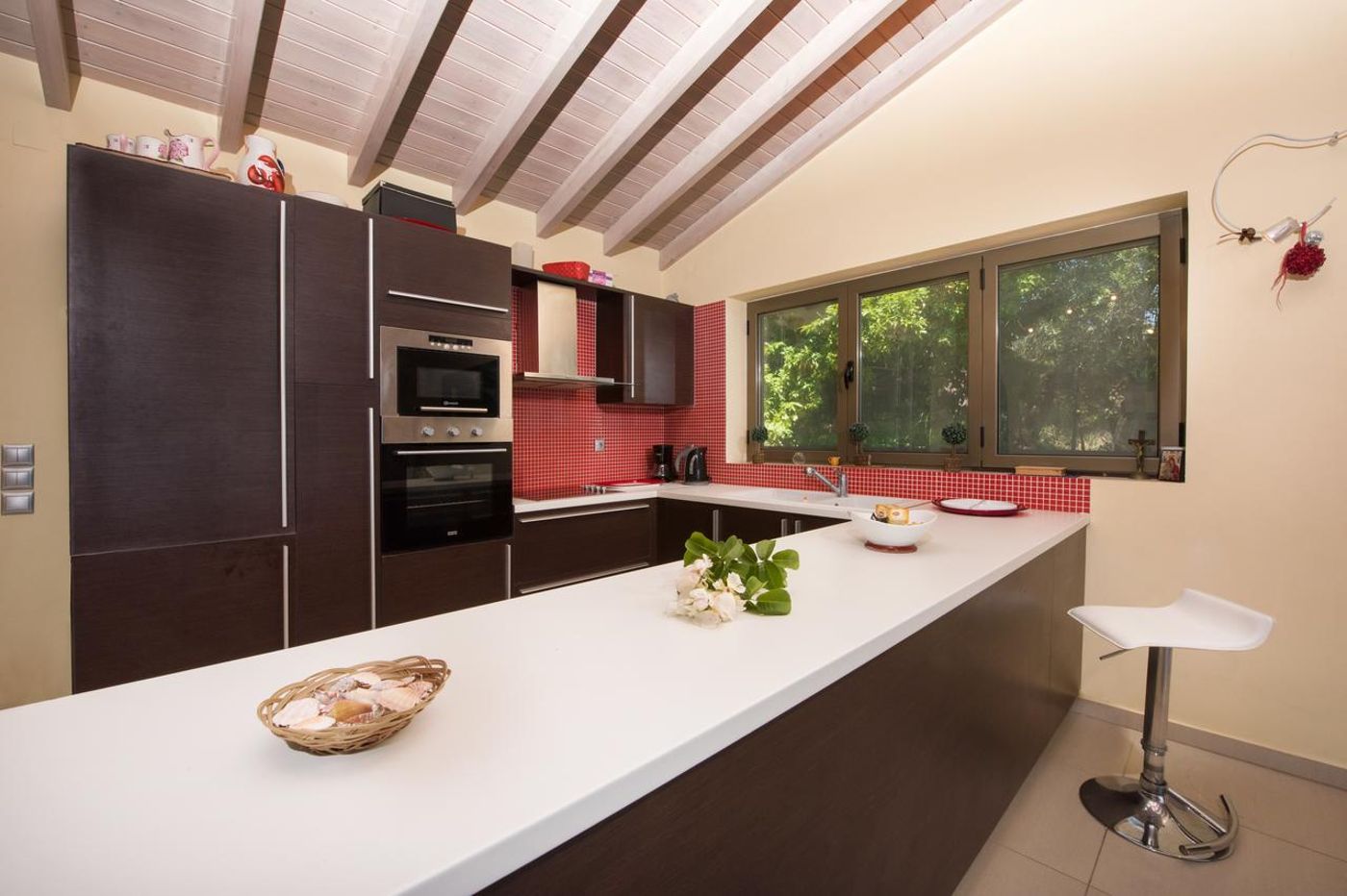 9 Muses Sea View Studios