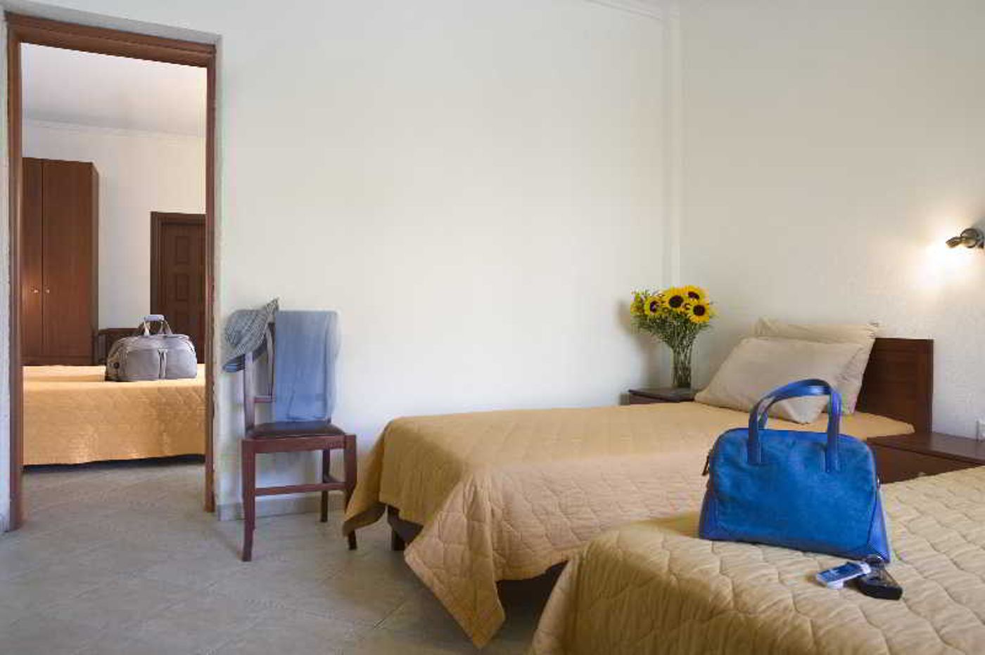 Stratos-Hotel-Room-13