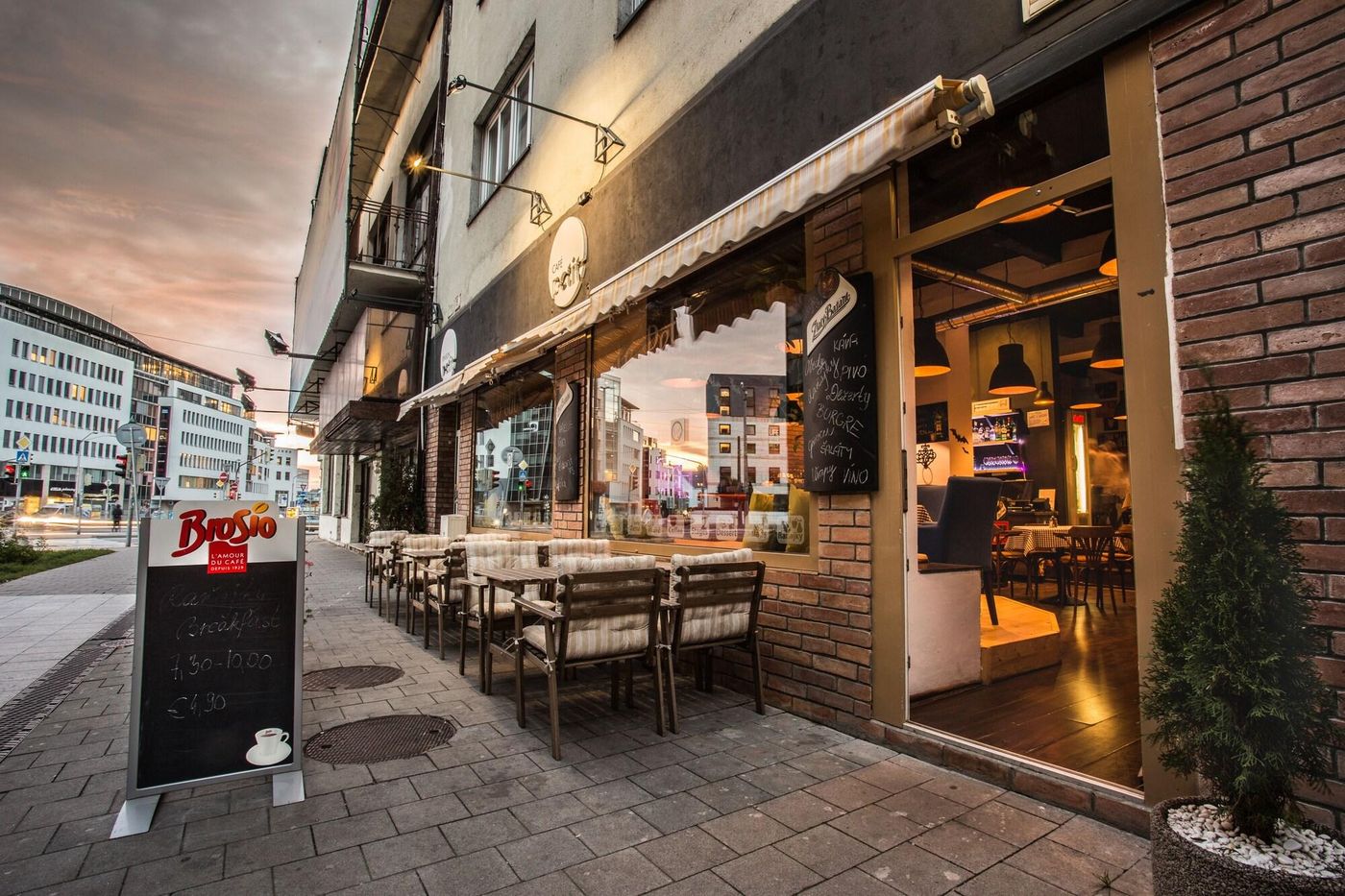 7Days B&B-Slovakia-BRATISLAVA-General view-2