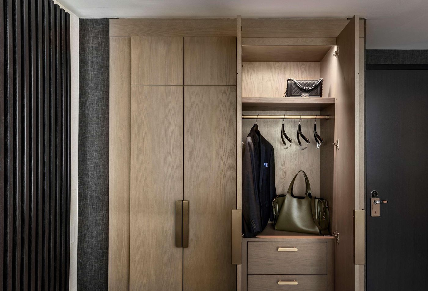 Thompson-Central-Park-New-York-Room-50