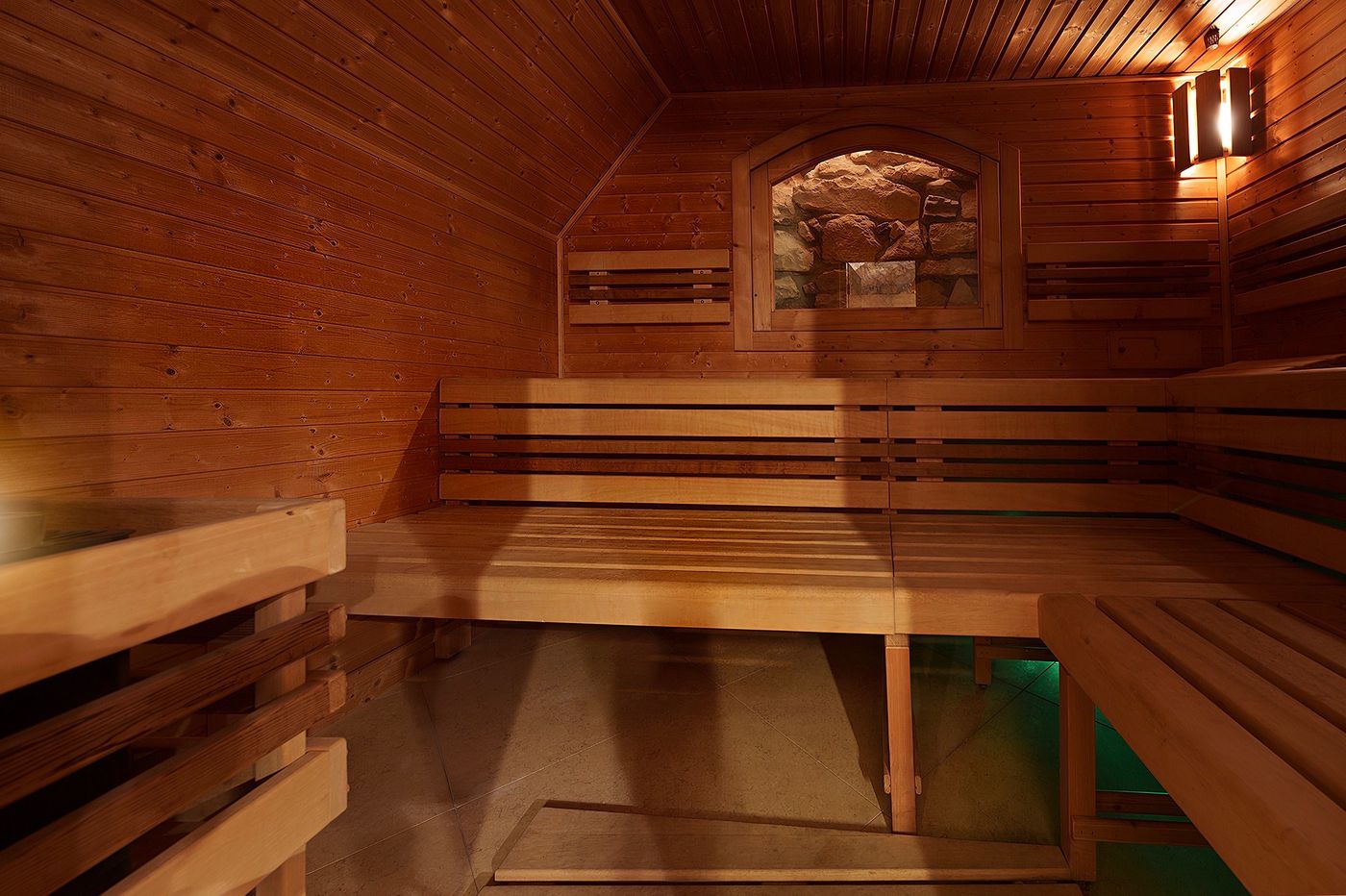 Alchymist-Prague-Castle-Suites-Pool-20