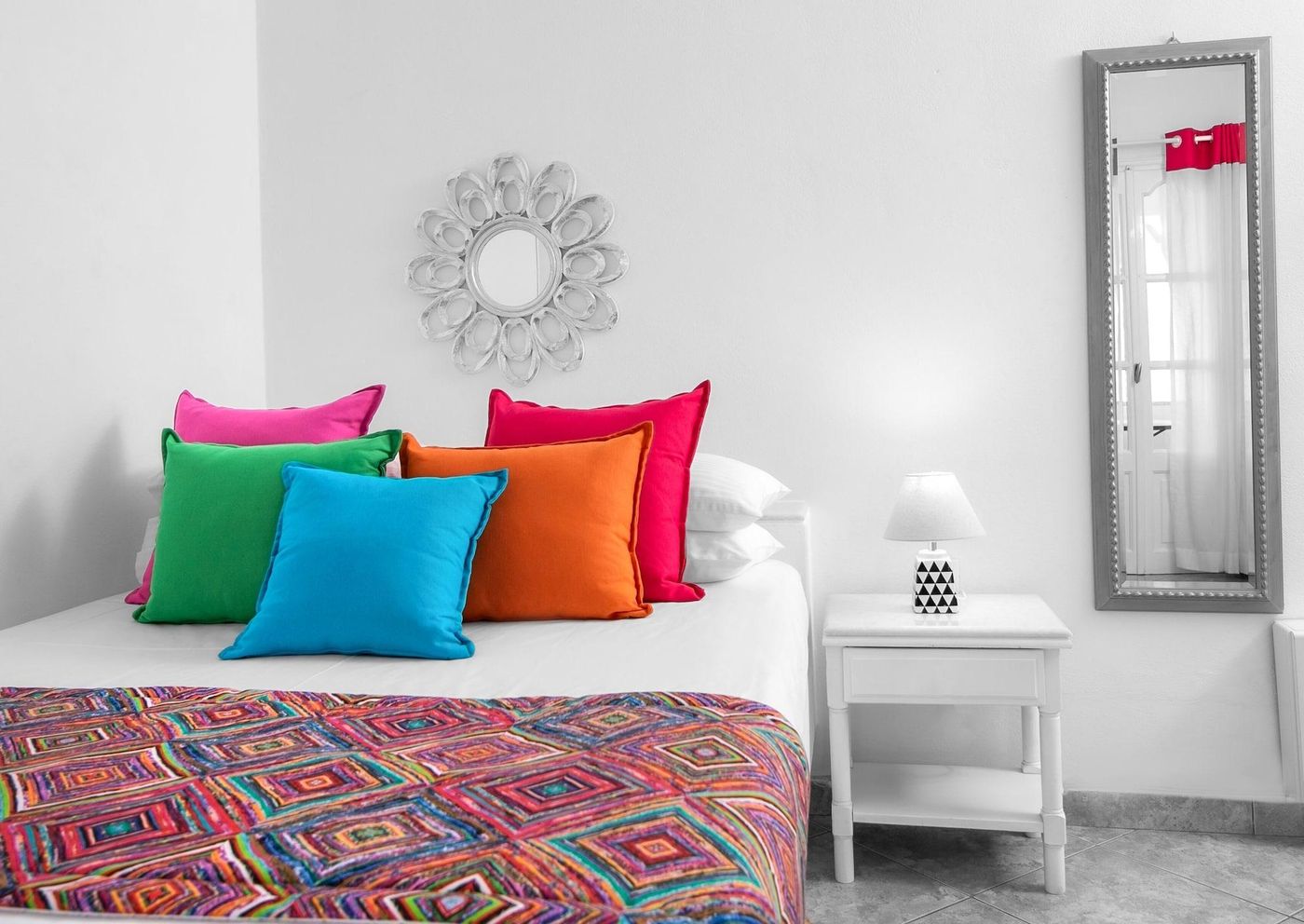 Abelonas-Retreat-Sunset-and-Sunrise-Lodgins-Room-11