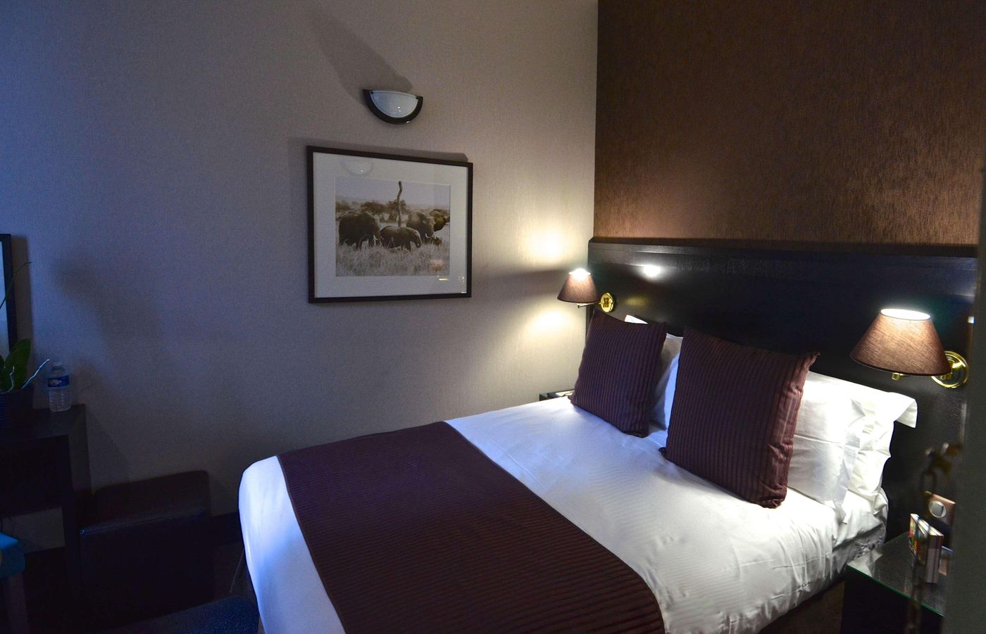 Best-Western-Plus-Nice-Cosy-H----tel-Room-44