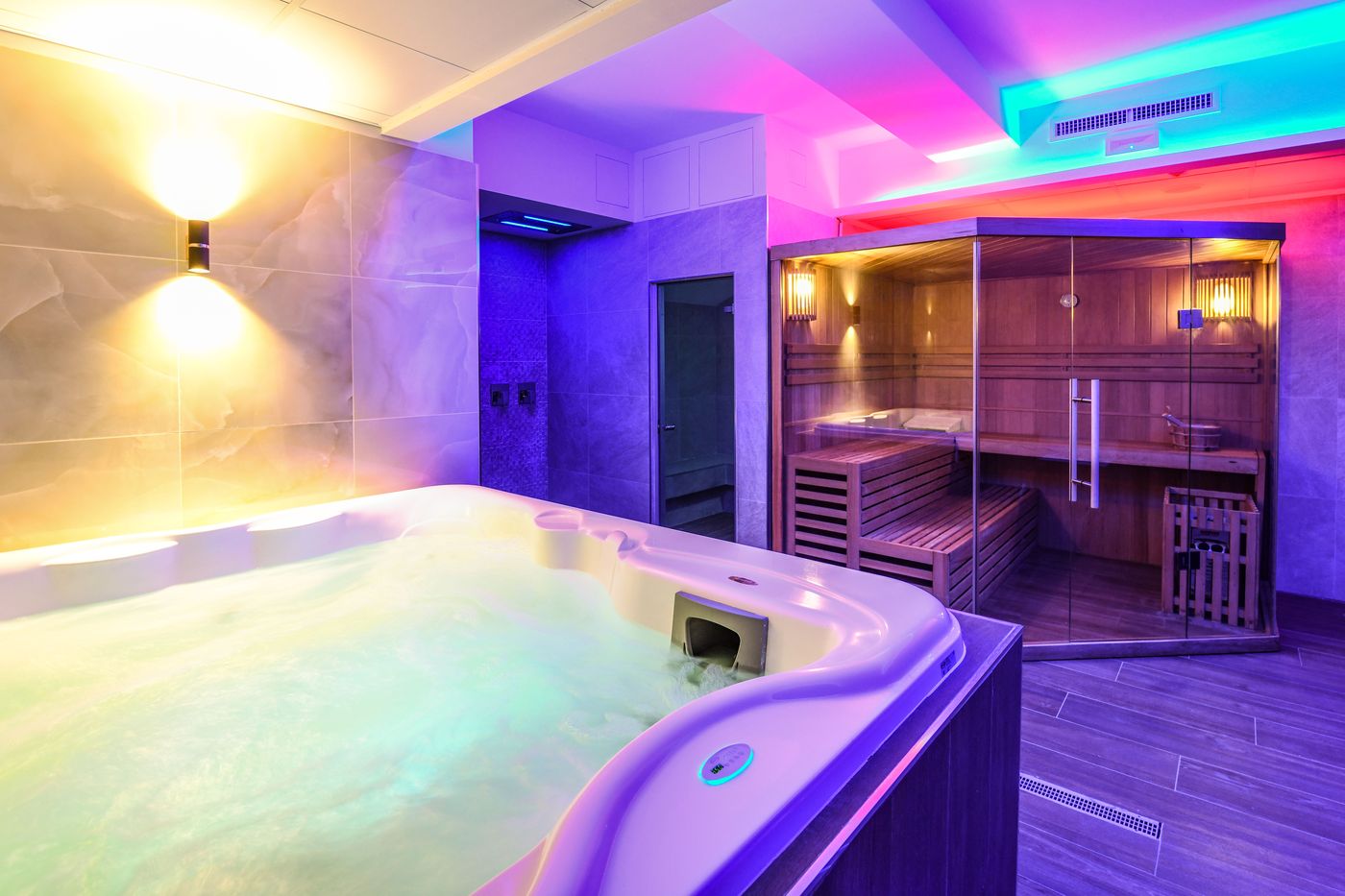 Hotel Rivus-Italy-PESCHIERA DEL GARDA-Sports and Entertainment-5