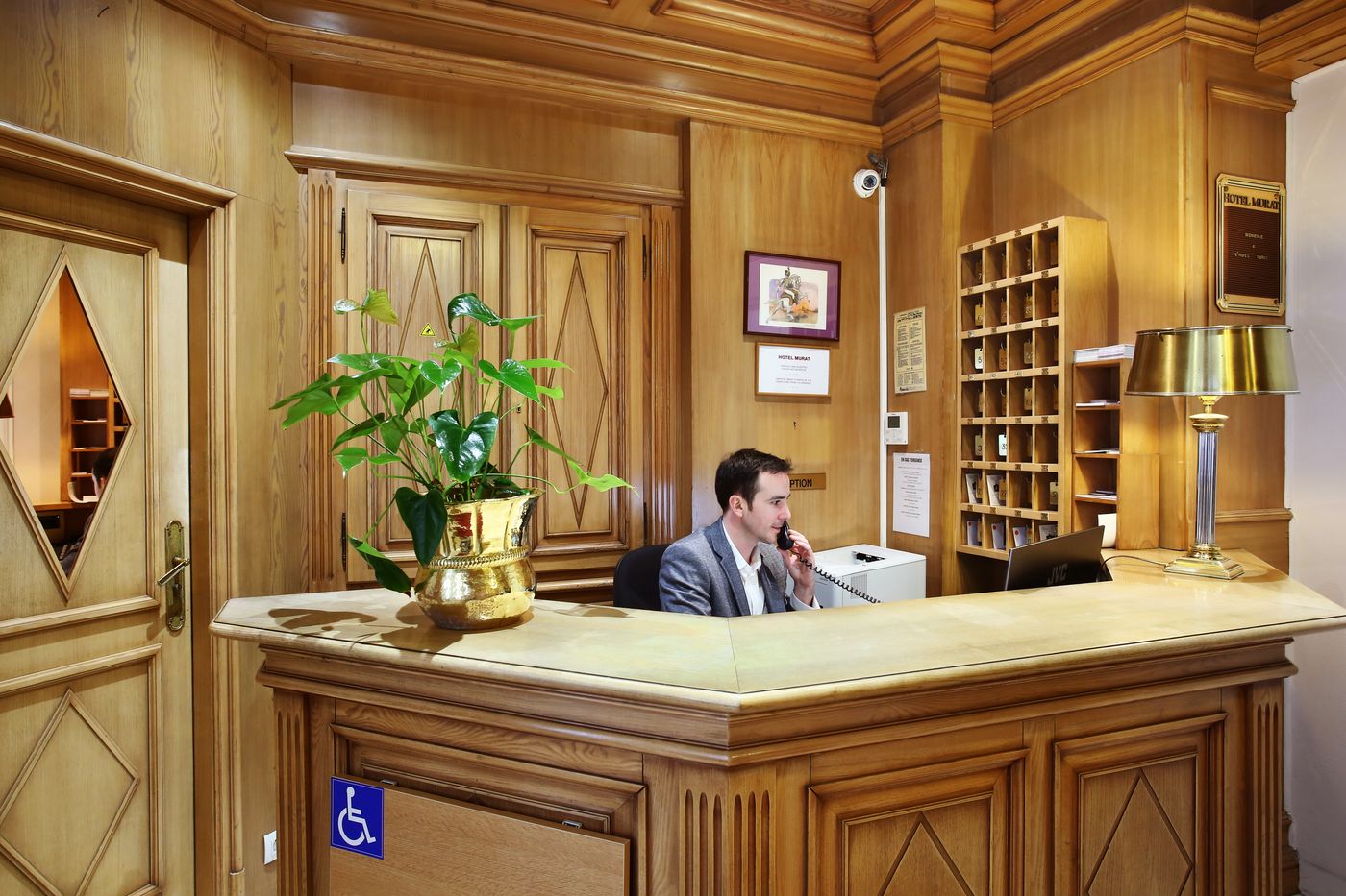 Murat-France-PARIS-Lobby-6
