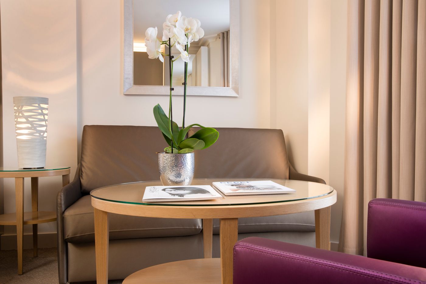 Garden-Elysee-Room-13