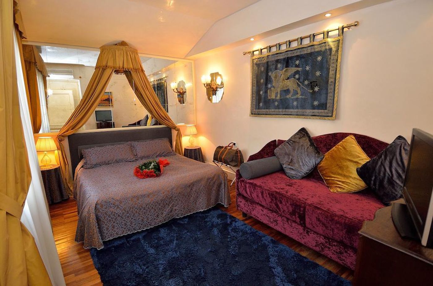 Palazzo-Odoni-General-view-1