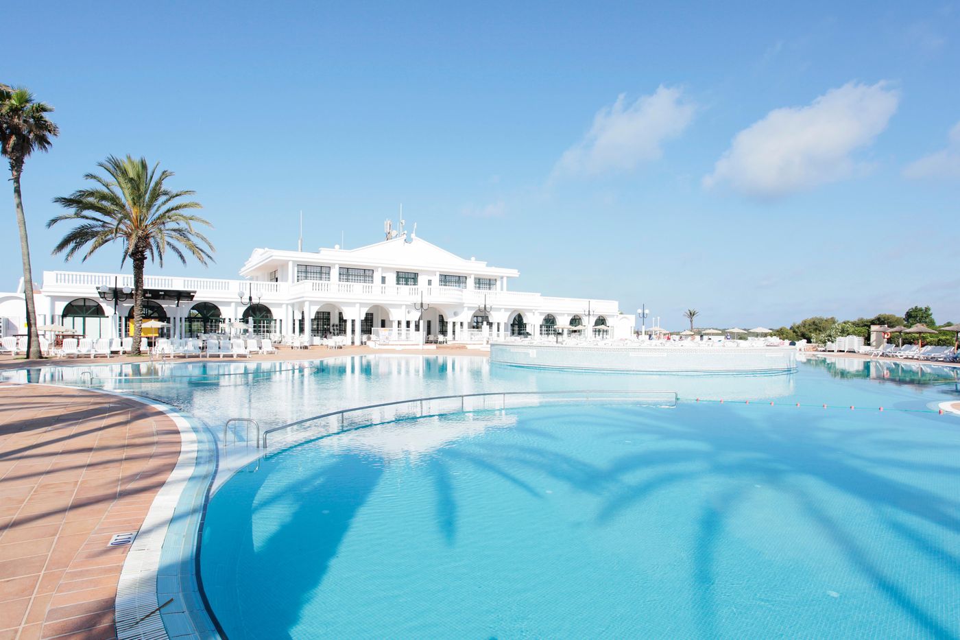 Grupotel-Mar-de-Menorca-Pool-5