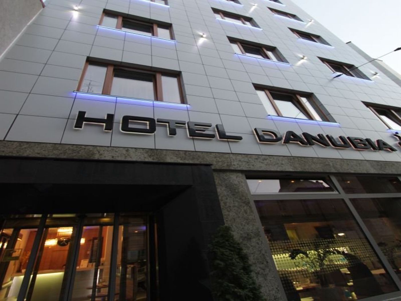 Danubia Gate Hotel-Slovakia-BRATISLAVA-General view-1