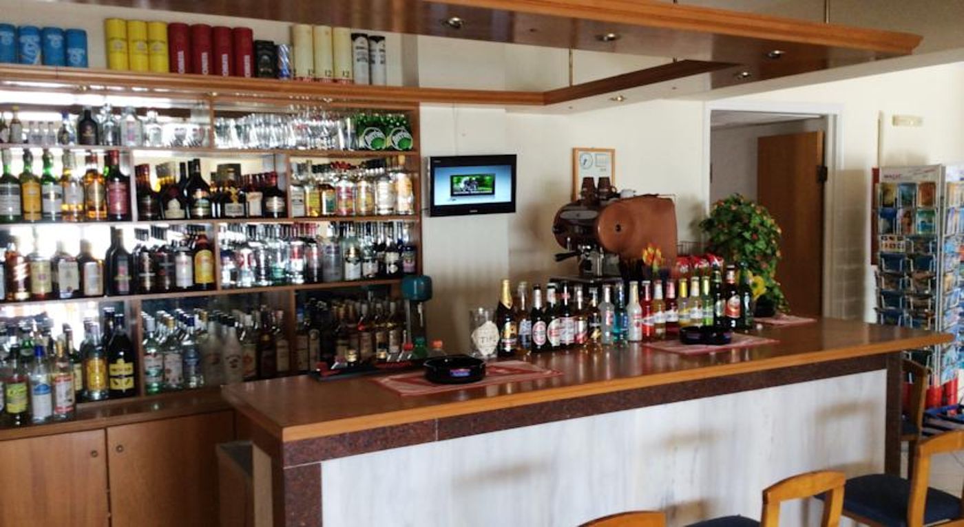 Andreolas Beach Hotel