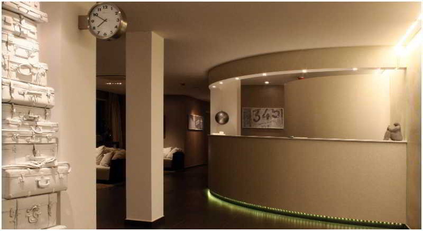 Ferro-Hotel-Lobby-15