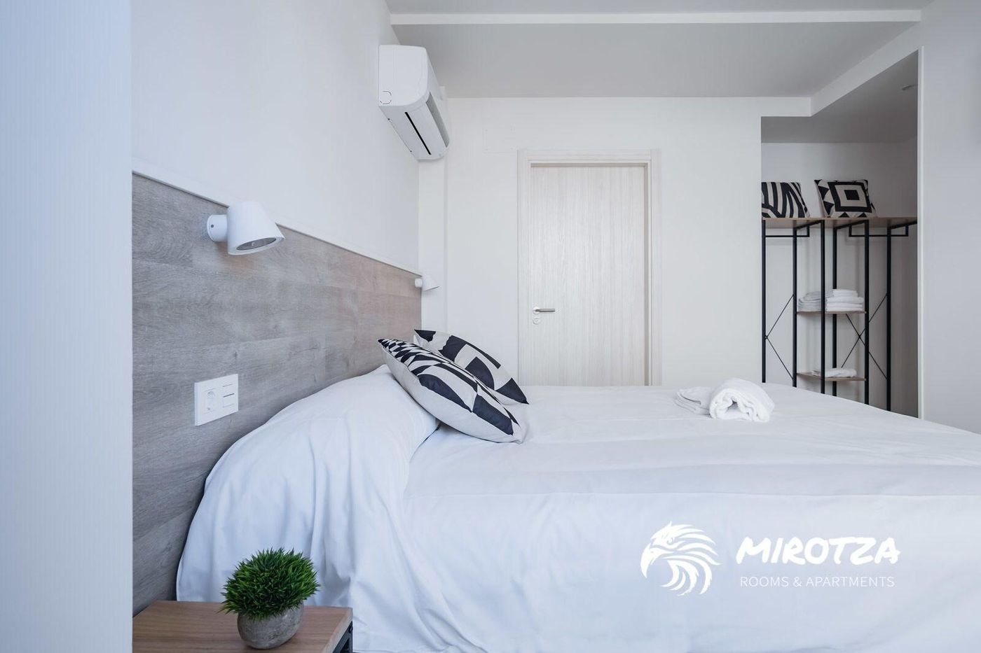 Mirotza Rooms-Spain-ORIO-Room-6