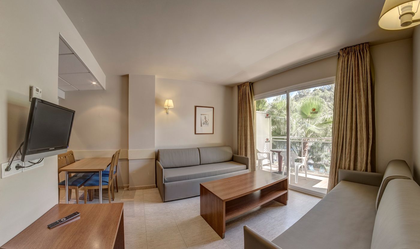 Rosamar Garden Resort