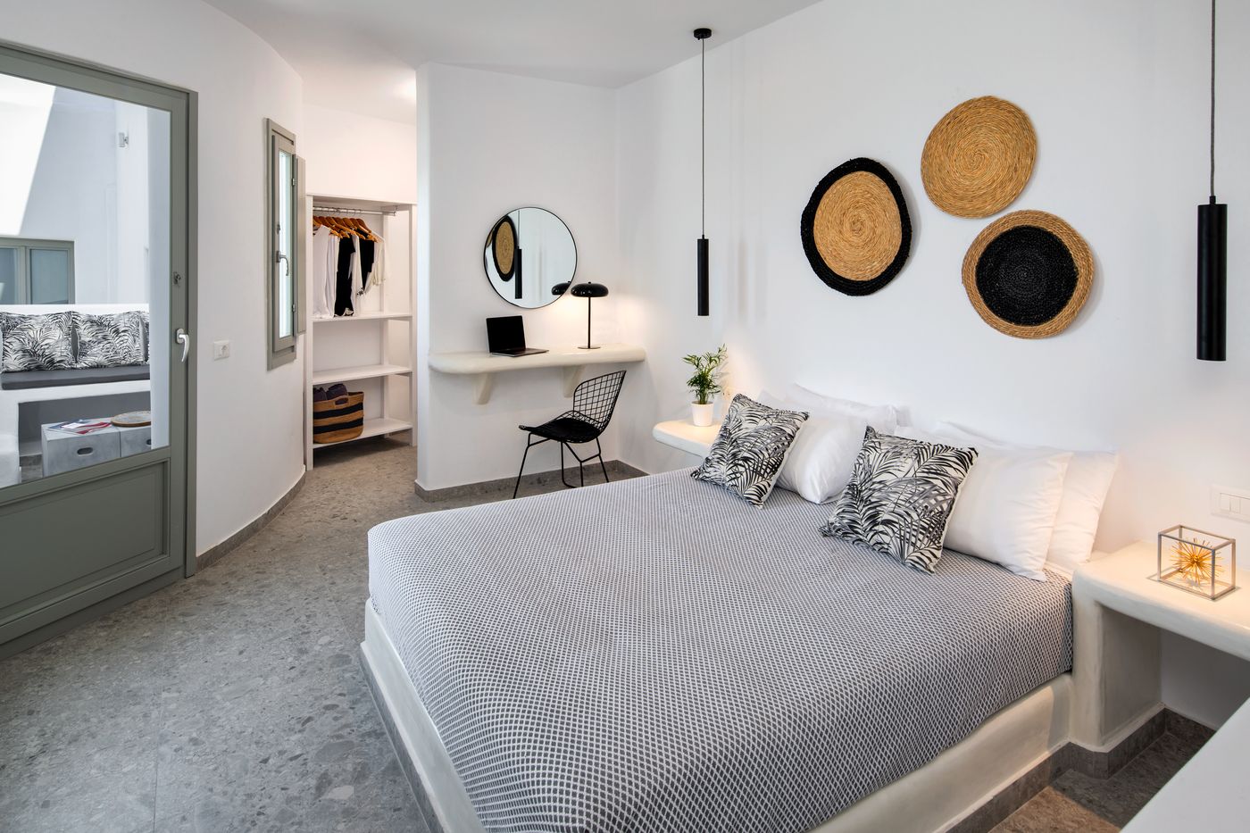 Seven-Suites-Room-19