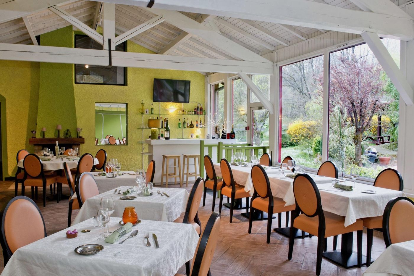 Hôtel La Cascade - France - SAINT-GENIS-LES-OLLIERES - Restaurant - 6
