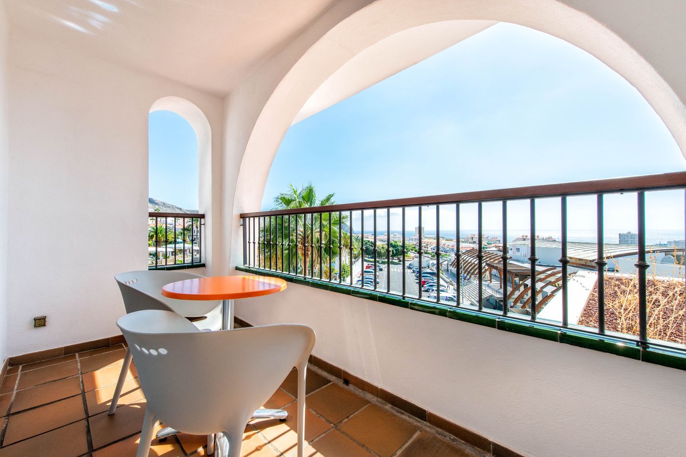 Paradise-Park-Fun-Lifestyle-Hotel-Room-54