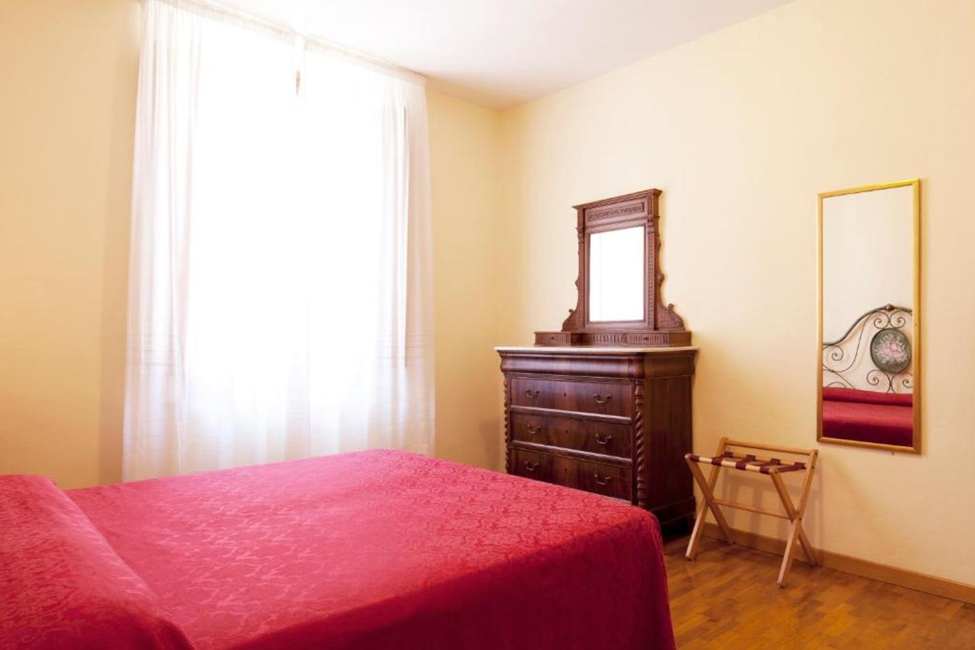 Hotel-Savoia---Campana-Room-10