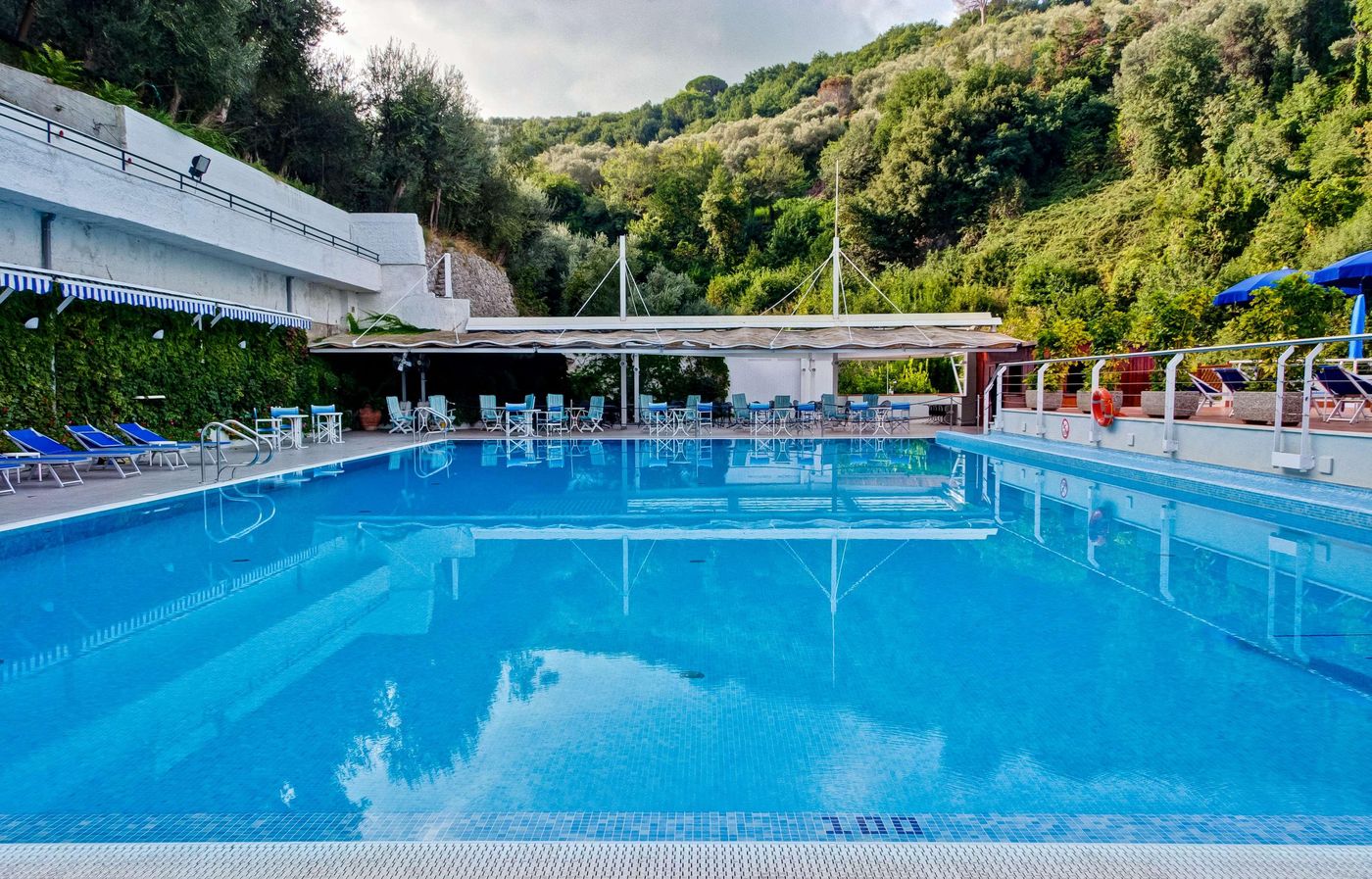 Best-Western-La-Solara-Pool-6