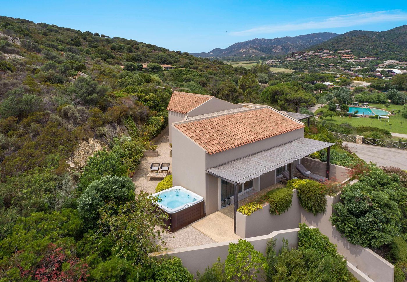 Baia-Chia-Laguna-Resort--Curio-Collection-By-Hilton-Room-69