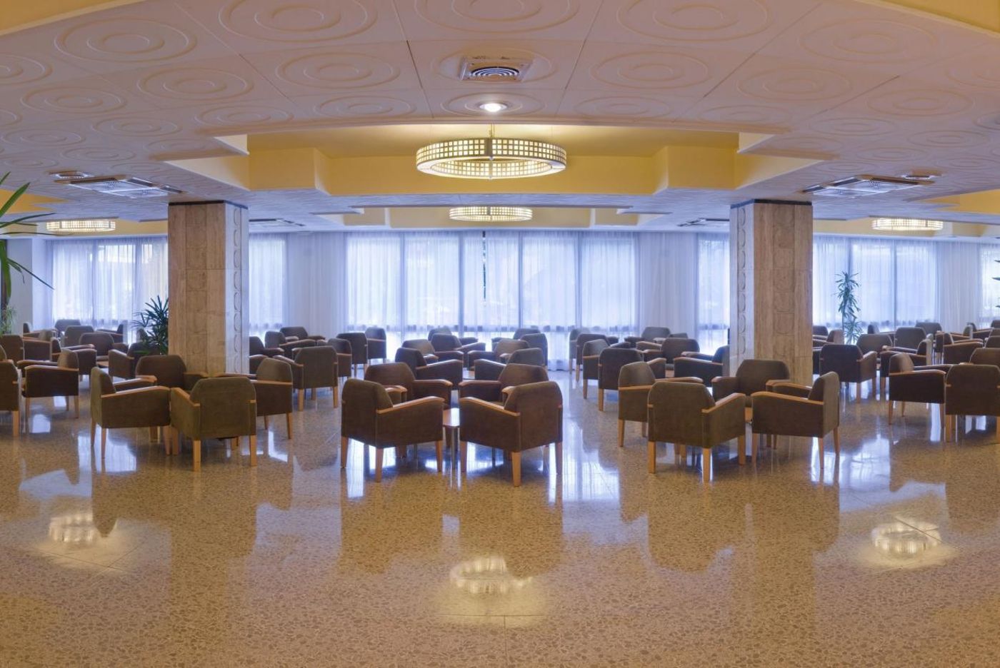 GHT Oasis Park Hotel