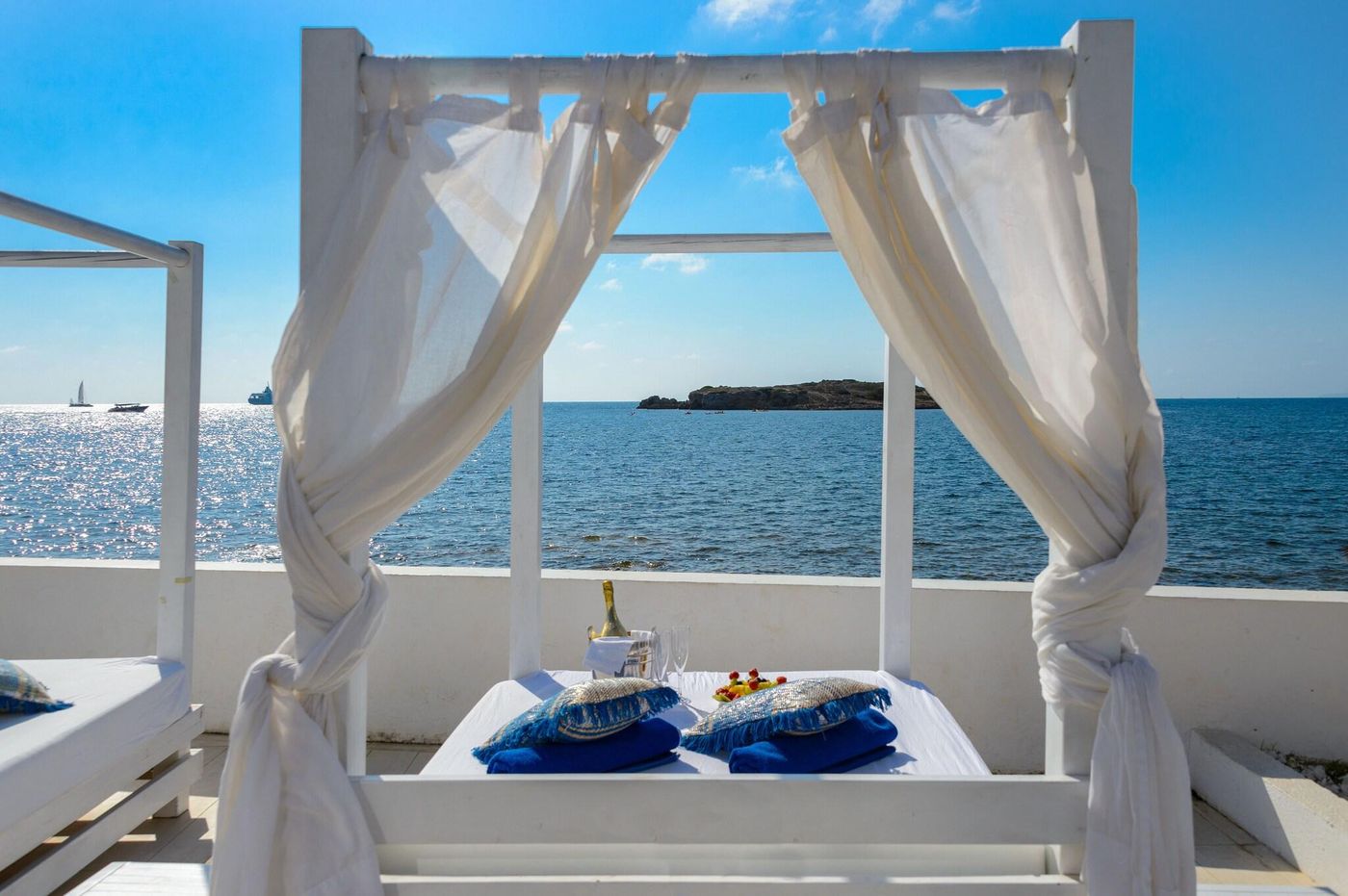 Apartamentos-Playasol-Jabeque-Dreams-Pool-43