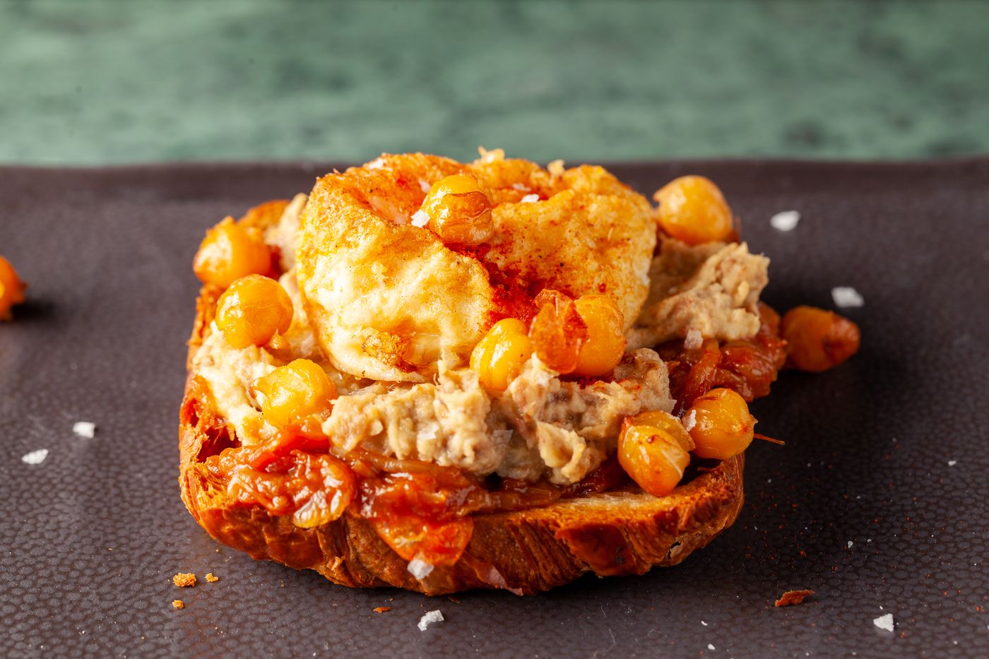 Smartrental-Collection-Gran-Via-Centric-II-Restaurant-90