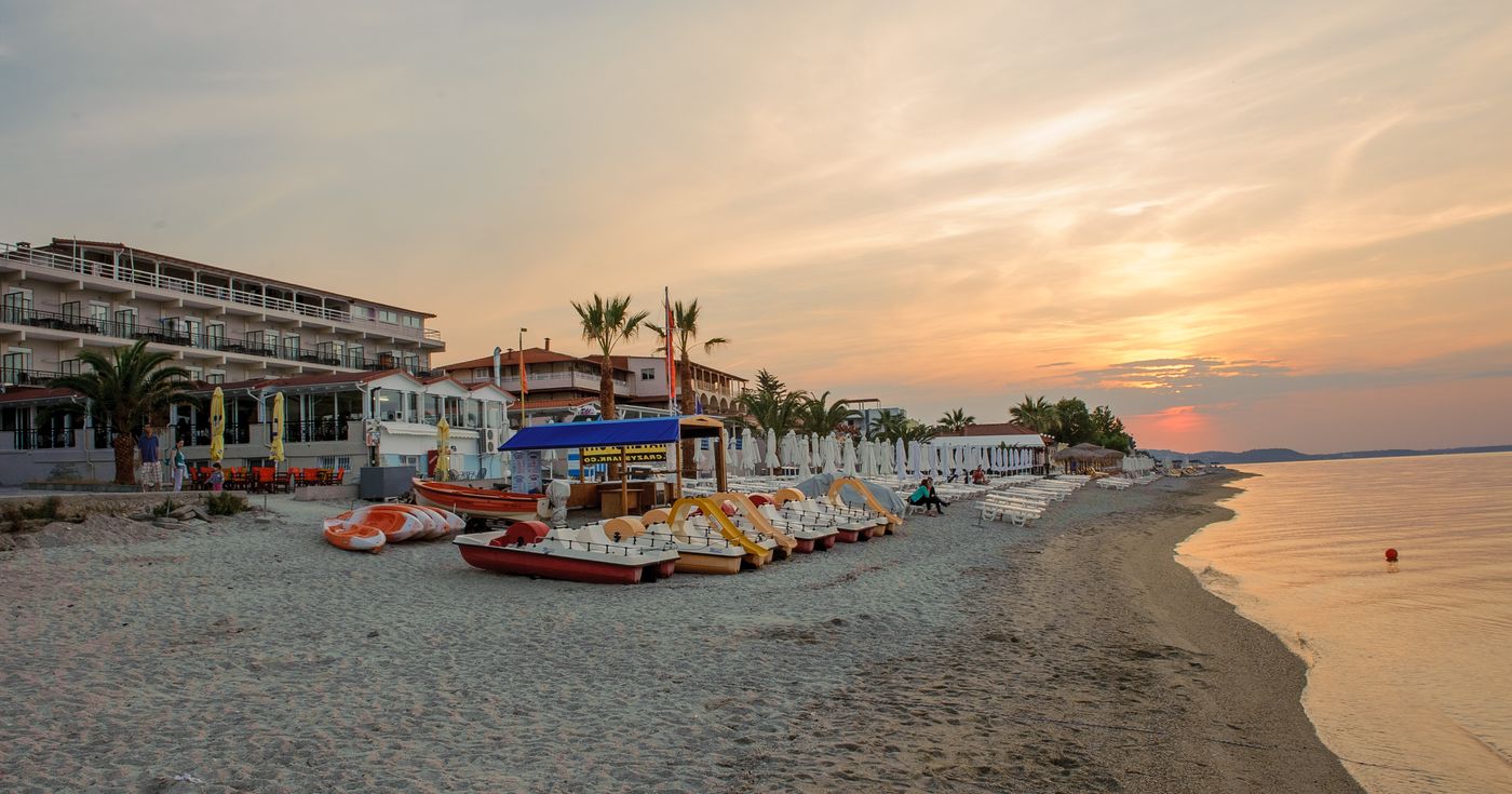 Hanioti-Grandotel-Sports-and-Entertainment-37