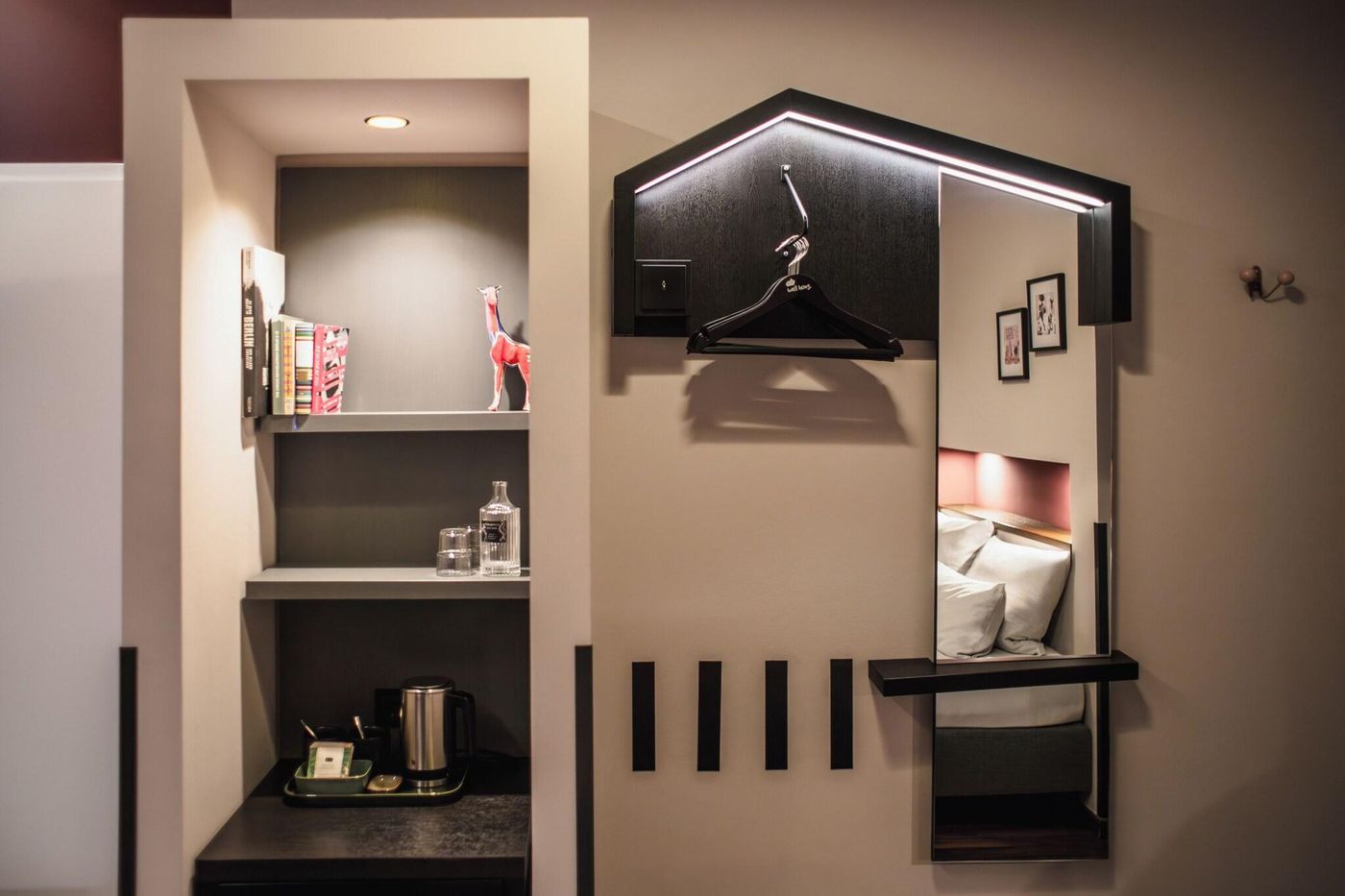 The-Circus-Hotel-Room-61