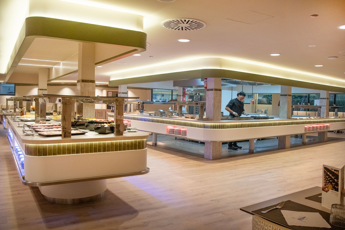 24.04.25 Gran Hotel Bali