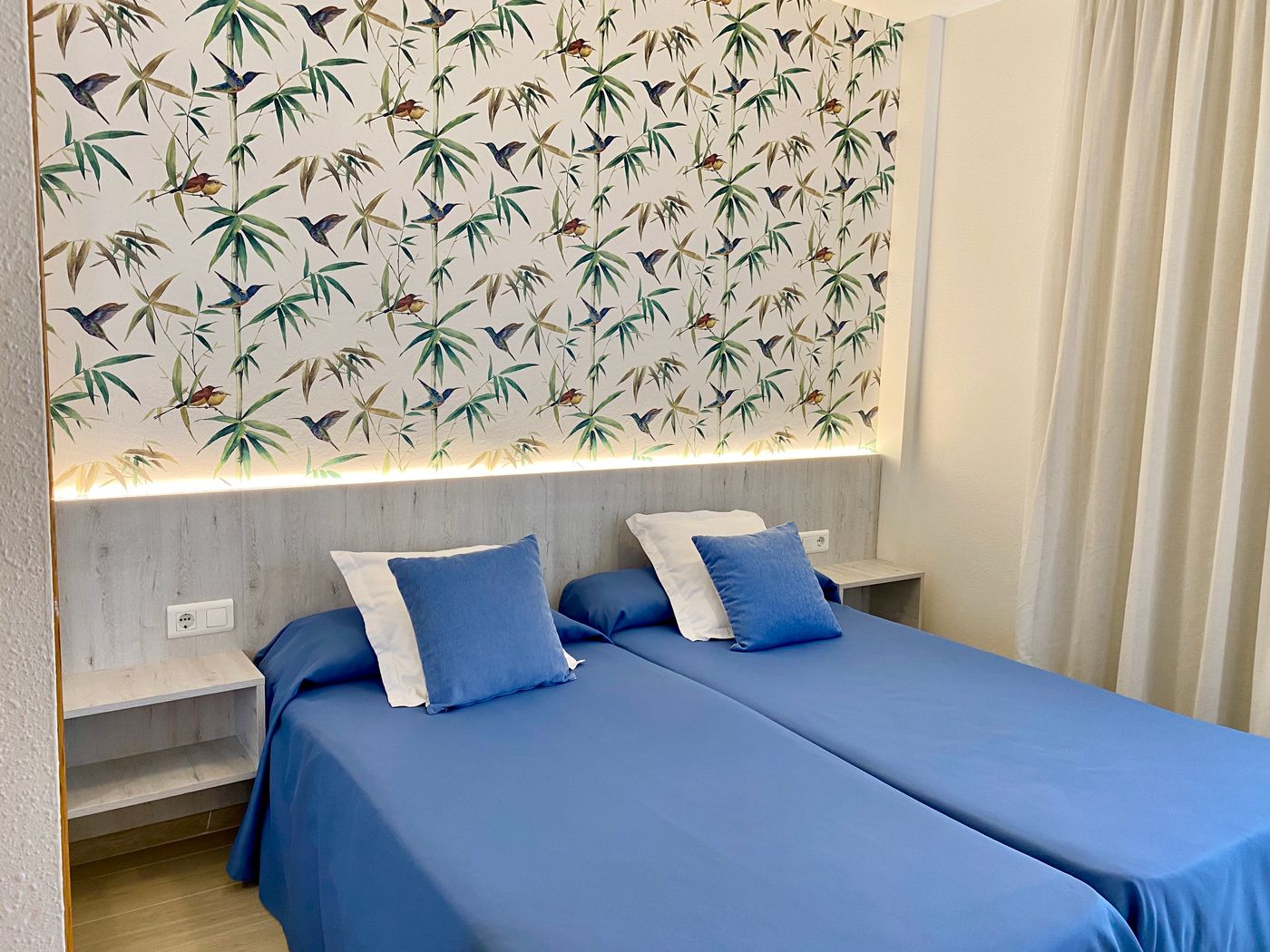 Palas-Pineda-Room-32