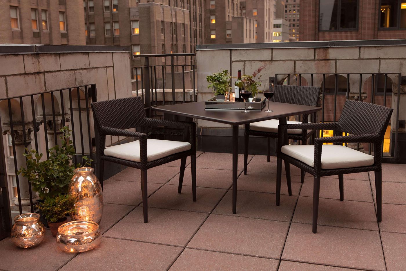 The-Benjamin-Royal-Sonesta-Hotel-General-view-37