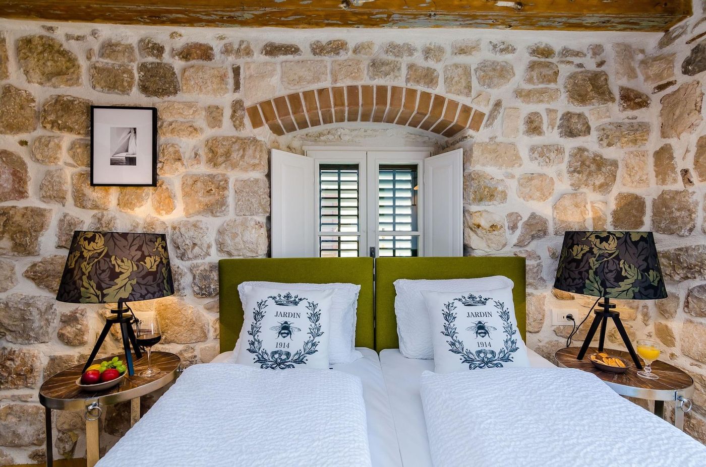 Villa-Monte-Santo-Room-11