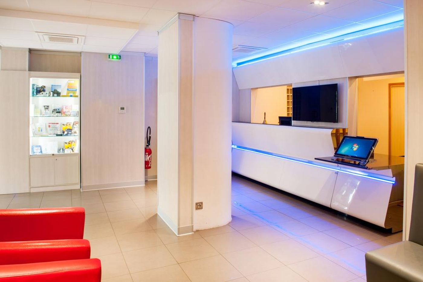 Appart’Hôtel Le Pèlerin-France-LOURDES-Lobby-5