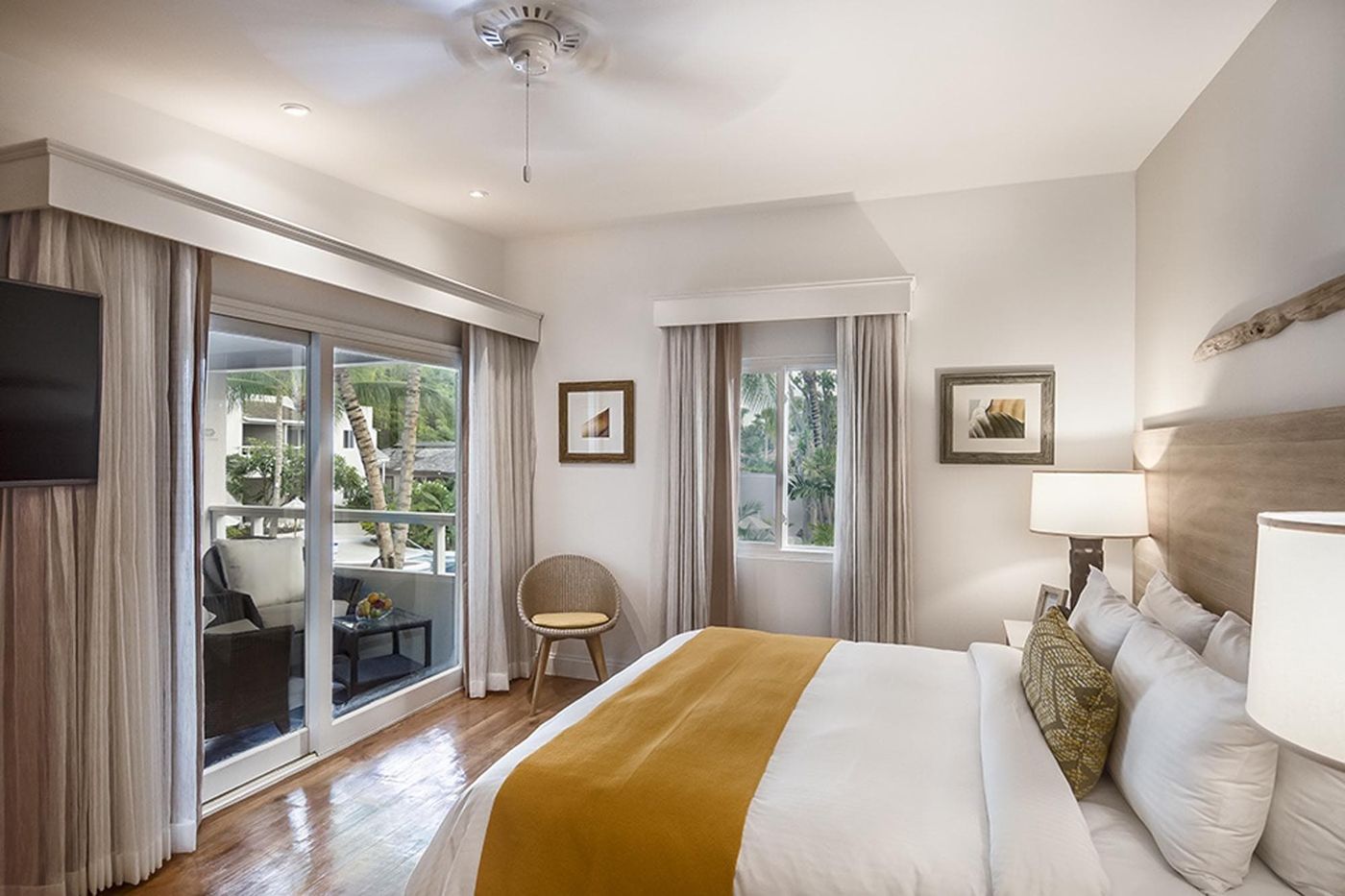 Waves Hotel & Spa by Elegant Hotels