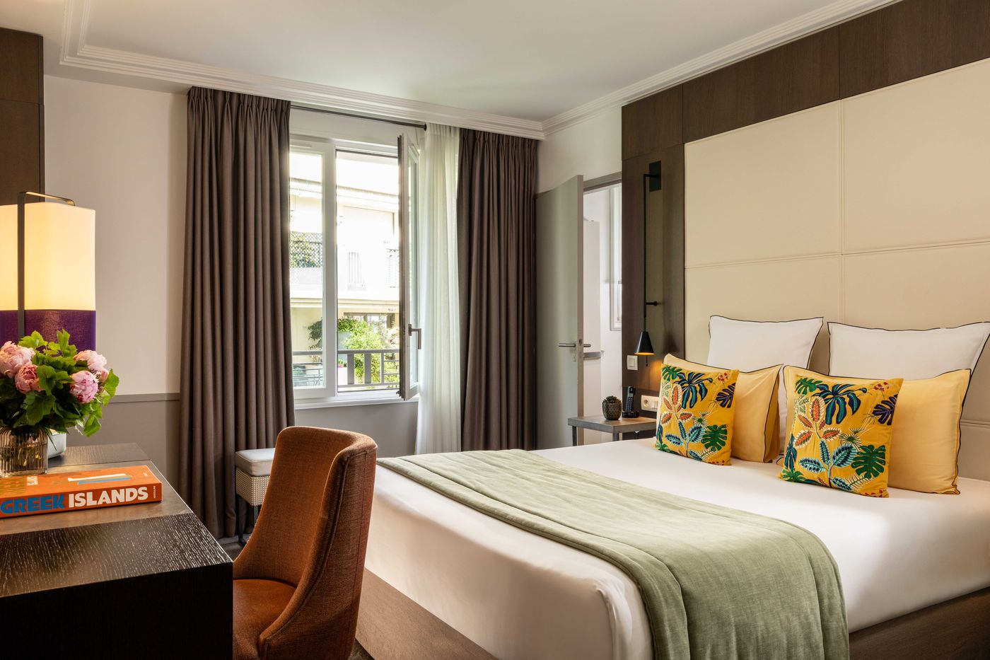 Villa-Saxe-Eiffel-Room-15