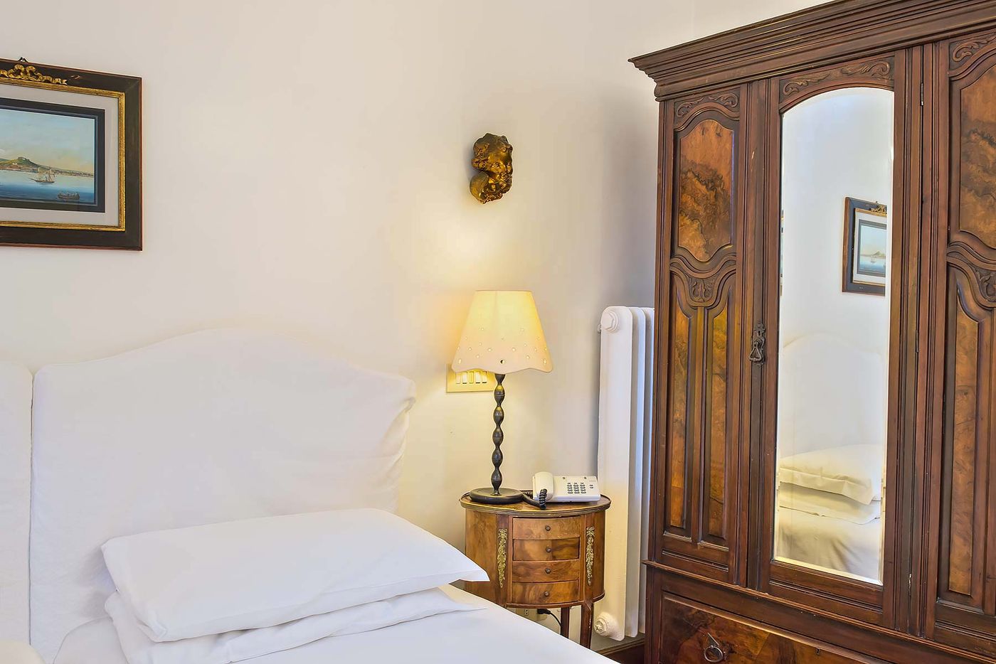 Hotel-Fontana-Room-14