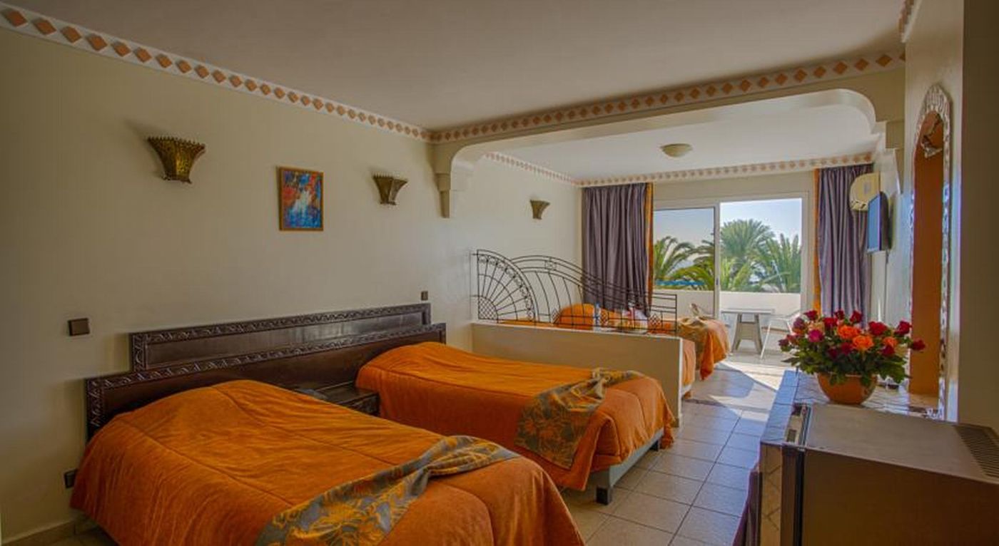 Club-Almoggar-Garden-Beach-Room-22