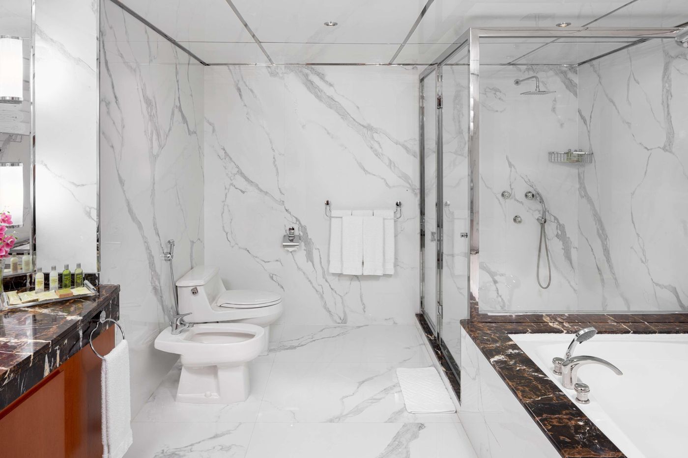 Hilton-Dubai-Jumeirah-Room-50