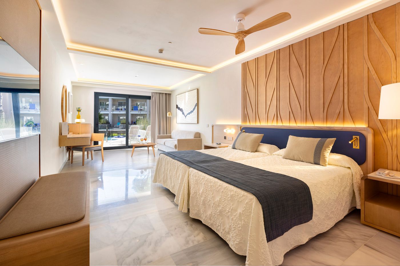 Hipotels-Barrosa-Palace-Room-28