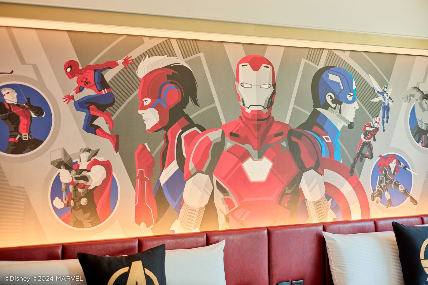 Disney-s-Hollywood-Hotel-Room-22