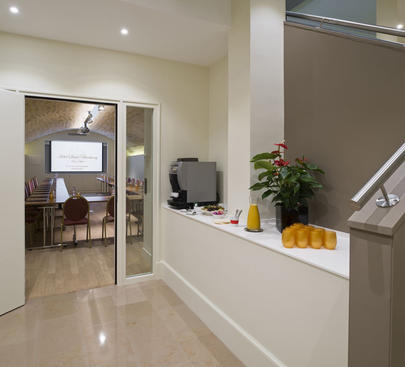 Hotel-Saint-Petersbourg-Opera---Spa-Conferences-9