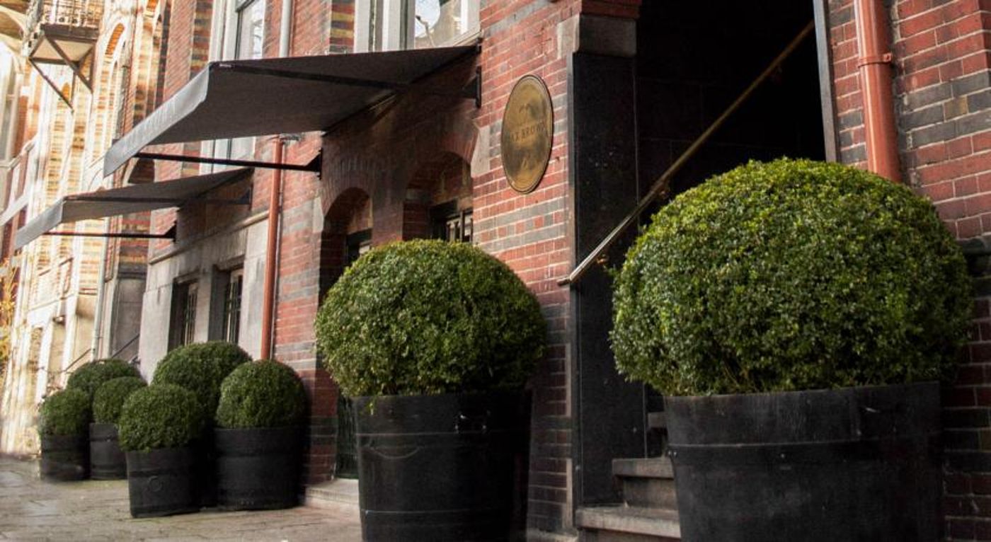 Max-Brown-Hotel-Museum-Square--part-of-Sircle-Collection-General-view-7